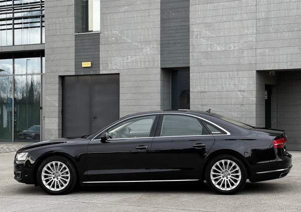 Audi A8 cena 121900 przebieg: 174500, rok produkcji 2015 z Rzeszów małe 529